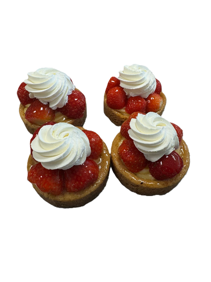 Aardbeienwener gebakje met slagroom - Bakkerij ter Weme-Bischoff