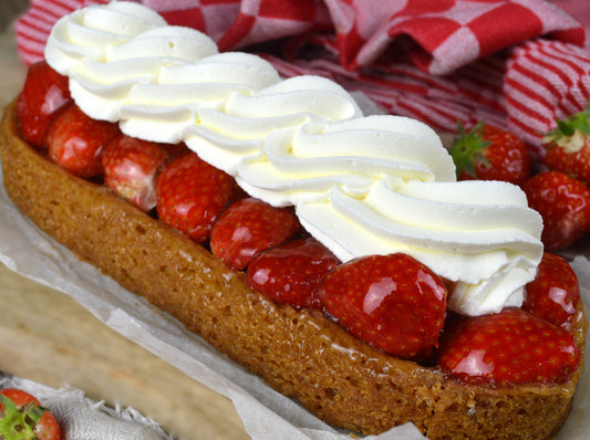 Aardbeienslof met slagroom